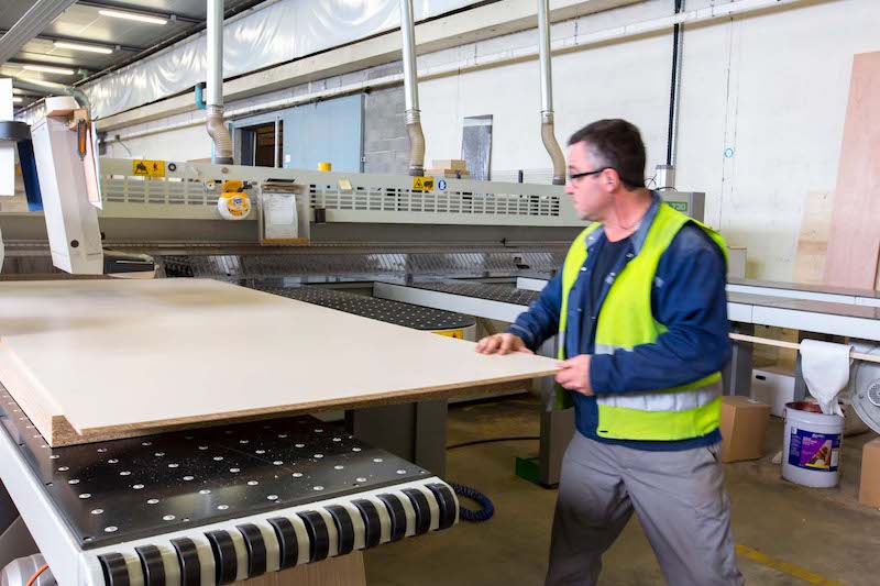 INVESTISSEMENTS CHEZ OLLIER BOIS illustration