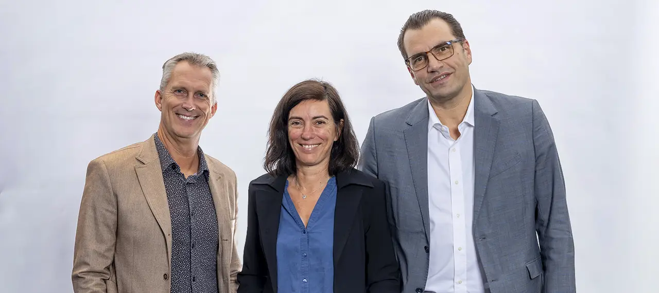 Photo de groupe, de gauche à droite : Gilles Puissant, Karen Vaylet, Laurent Chameroy